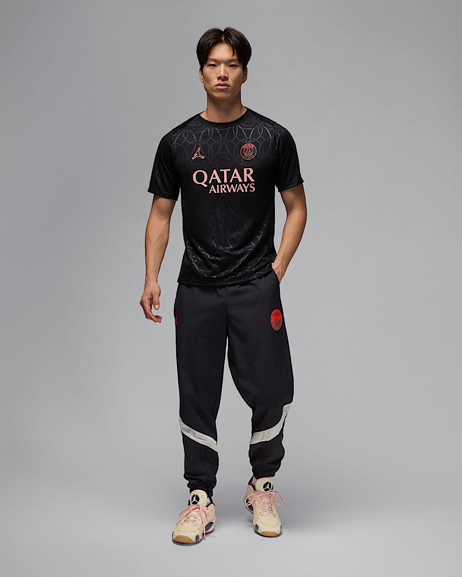 Nike Paris Saint Germain Academy Pro Third Men s Jordan Dri FIT Football Pre Match Top Black Polyester 50 Recycled Polyester